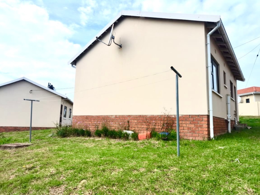 2 Bedroom Property for Sale in Cove Rock Eastern Cape